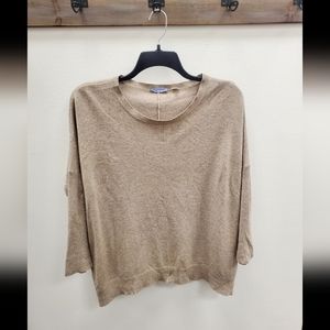 Acrobat beige sweater